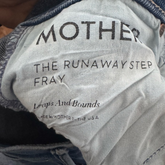 MOTHER The Runaway Step Fray Jeans Leaps and Bounds Blue Wash Size 25 - Picture 5 of 9